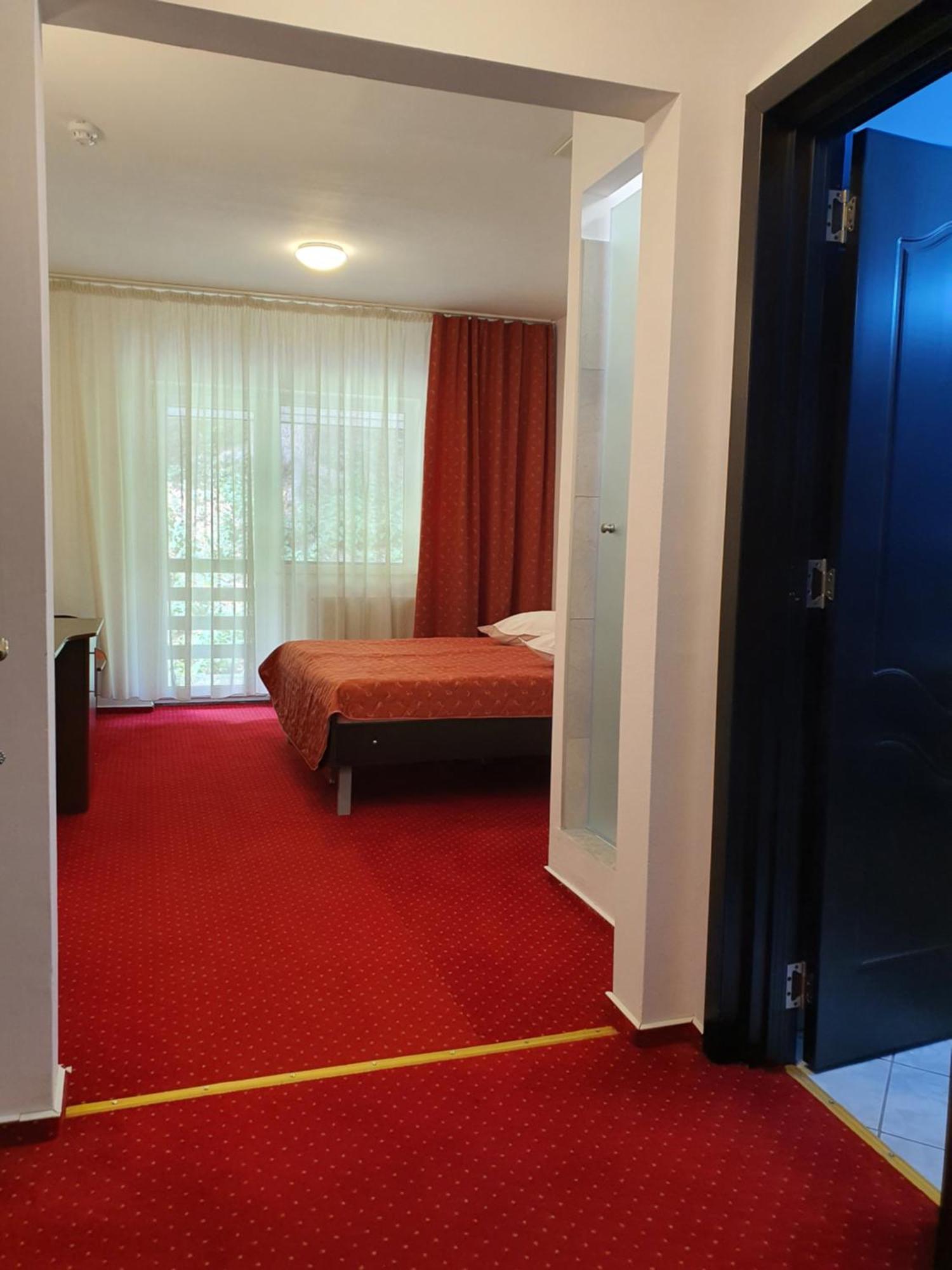 Cristal Sinaia Hotel Room photo