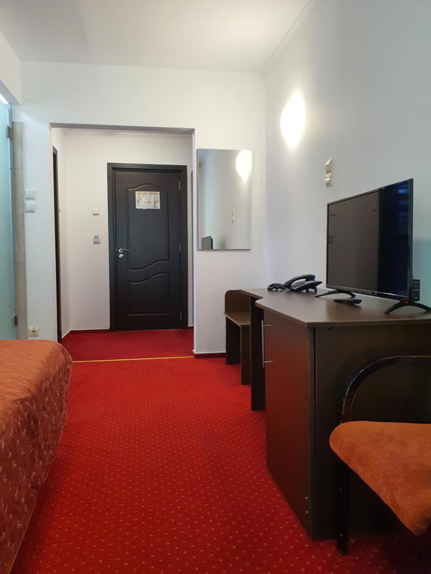 Cristal Sinaia Hotel Room photo